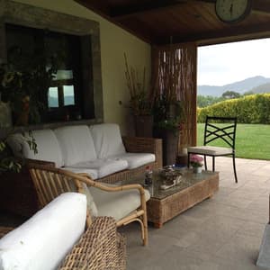 thumbnail: General view