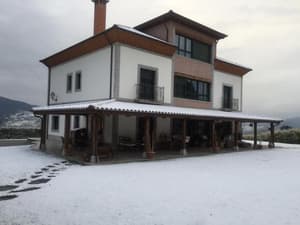 thumbnail: General view