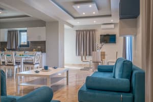 thumbnail: Living room