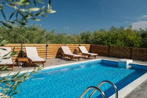thumbnail: Private pool