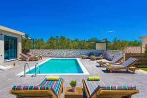 thumbnail: Private pool