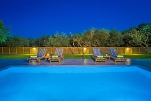 thumbnail: Private pool