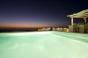 thumbnail: Exterior
