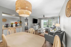 thumbnail: Living area