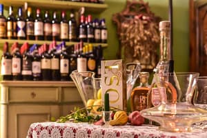 thumbnail: Restaurant