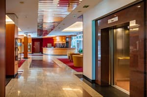 thumbnail: Reception