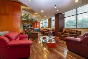 thumbnail: Lobby sitting area