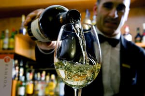 thumbnail: Bar (on property)