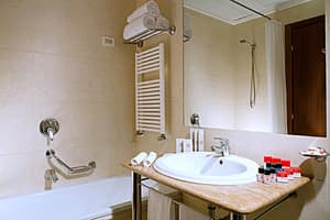 thumbnail: Bathroom