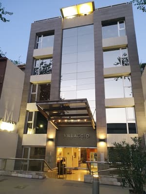 thumbnail: Exterior