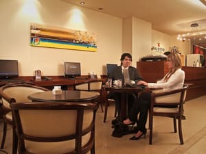 thumbnail: Bar (on property)