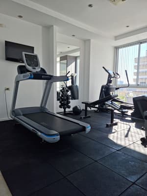 thumbnail: Gym