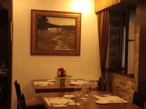 thumbnail: Restaurant