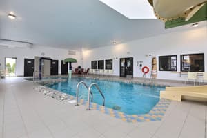 thumbnail: Pool