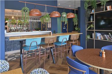 Dining,Dining Area,Restaurant,On-Site