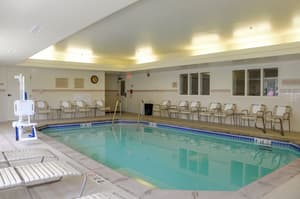 thumbnail: Pool