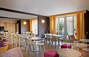 thumbnail: Breakfast area