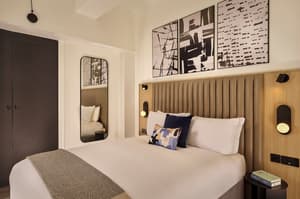 thumbnail: Room