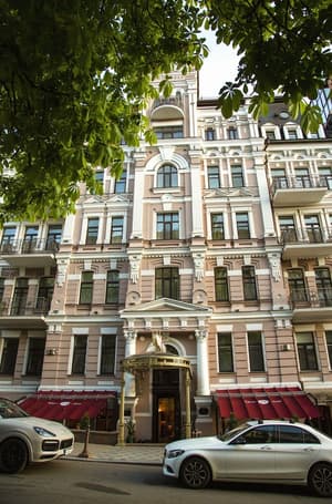 thumbnail: Exterior