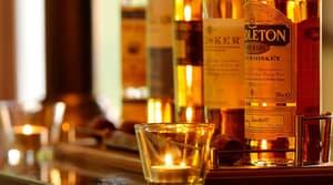 thumbnail: Bar (on property)