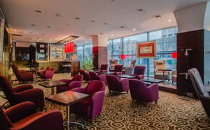 thumbnail: Bar (on property)