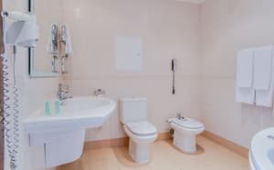 thumbnail: Bathroom
