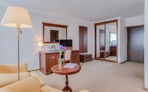 thumbnail: Living area