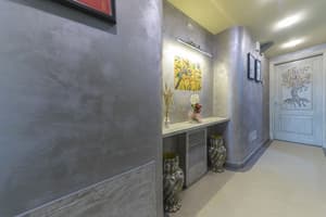 thumbnail: Interior