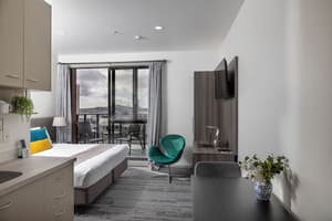 thumbnail: Room
