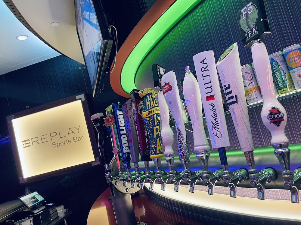 Sports bar