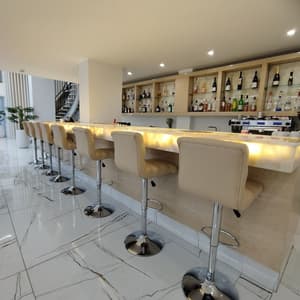 thumbnail: Reception