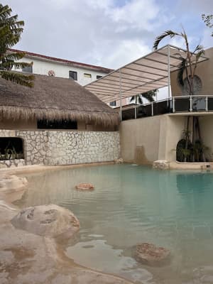 thumbnail: Pool