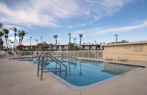 thumbnail: Pool