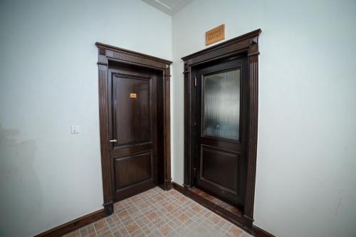556107185.jpg