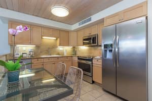 thumbnail: Private kitchenette