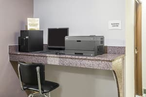 thumbnail: Business center