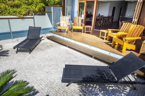 thumbnail: Balcony