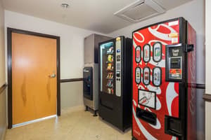 thumbnail: Vending machine