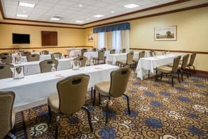 thumbnail: Harrisburg Room
