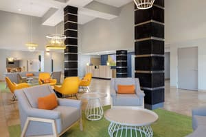 thumbnail: Lobby sitting area