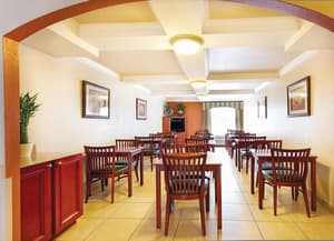 thumbnail: Breakfast area