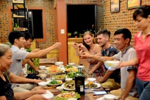 thumbnail: Restaurant