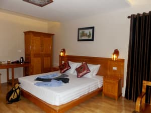 thumbnail: Room