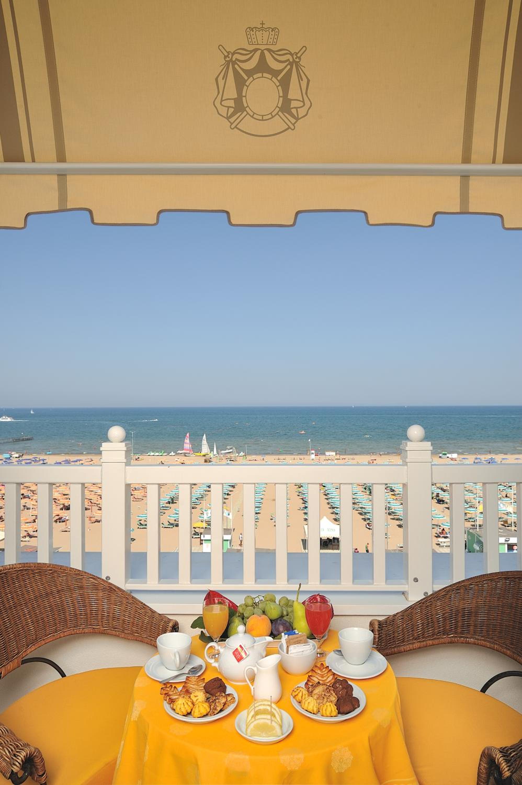 Restaurant-cafeteria