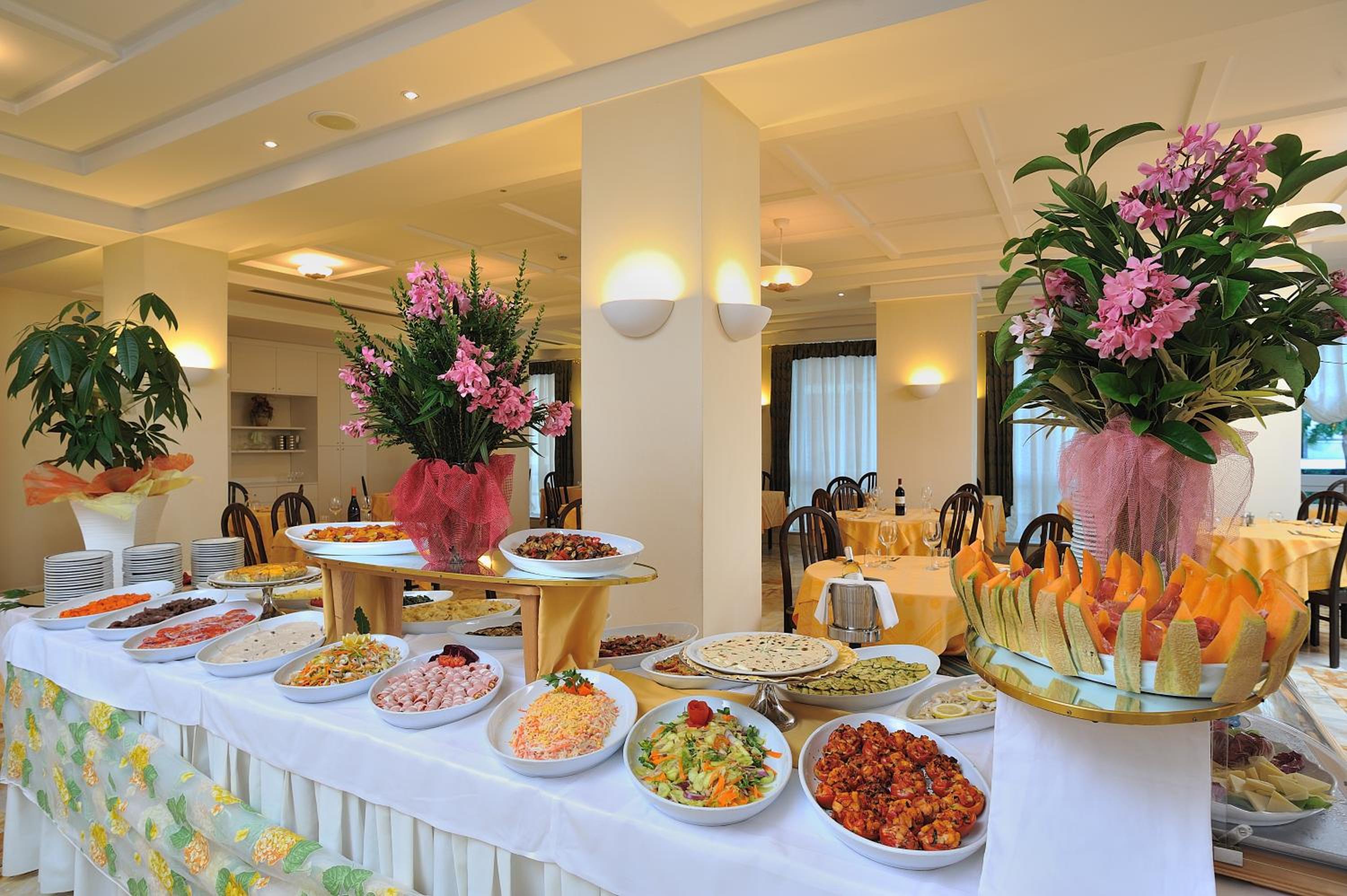 Restaurant-cafeteria