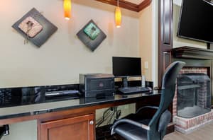 thumbnail: Business center