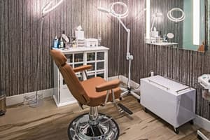 thumbnail: Hair salon