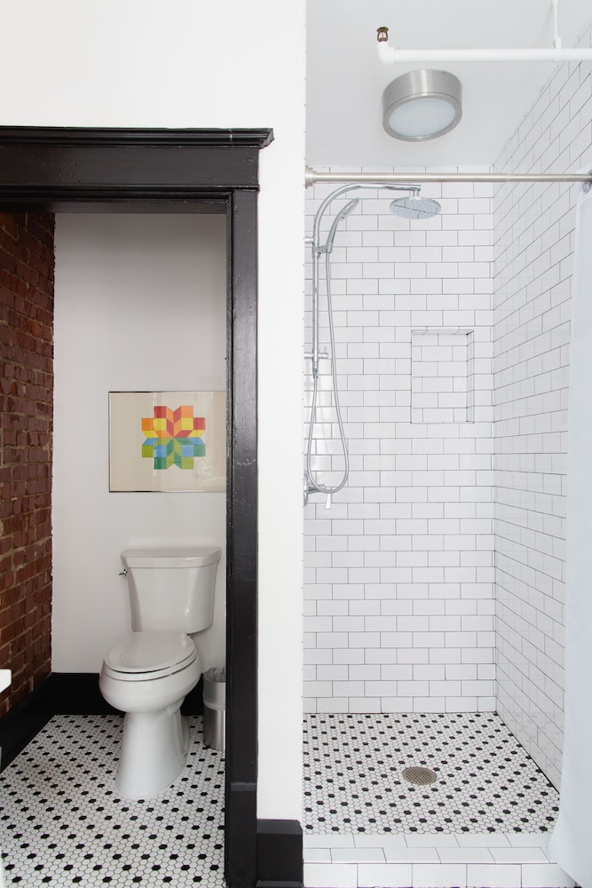 Bathroom shower