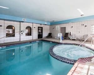 thumbnail: Pool
