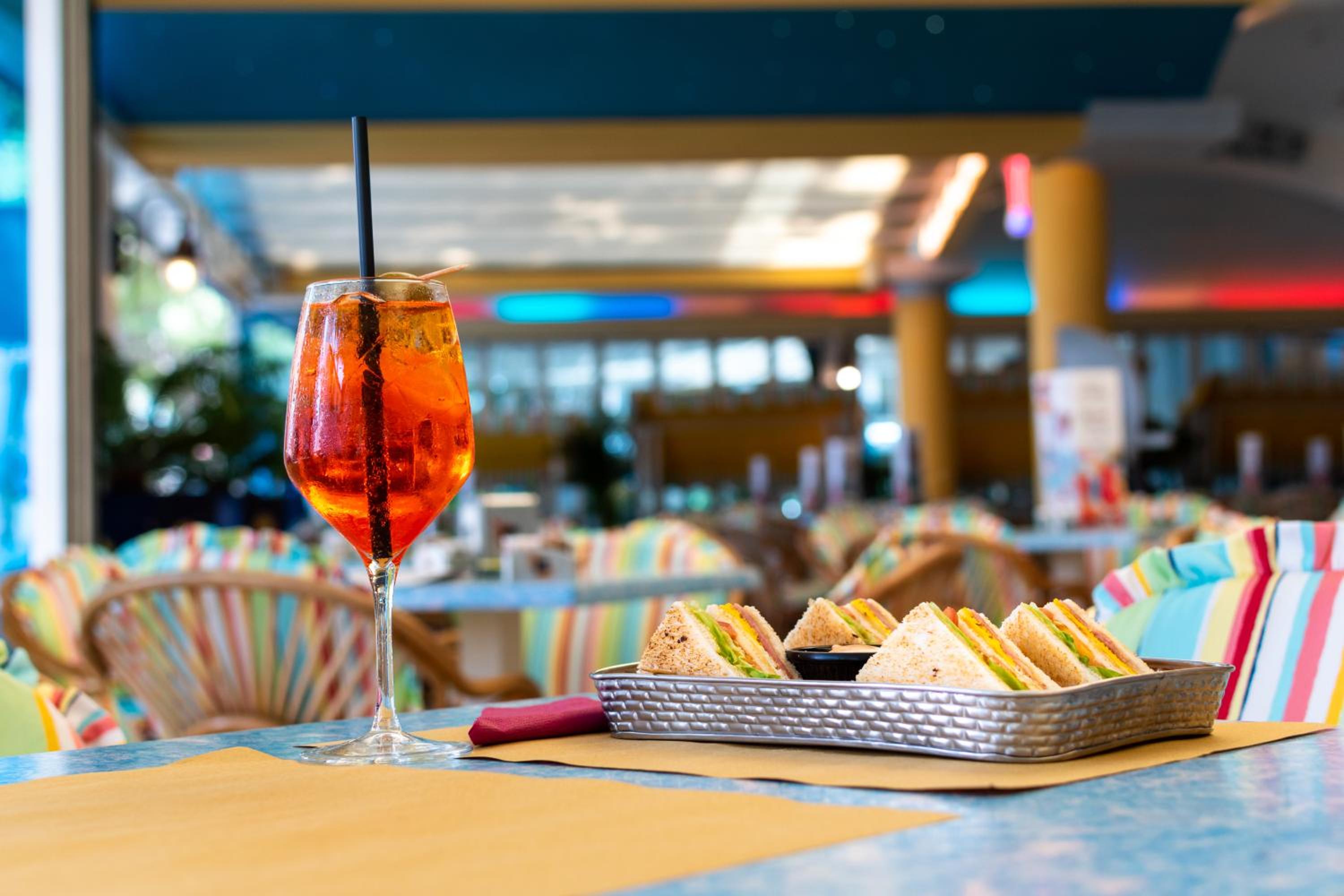 Restaurant-cafeteria